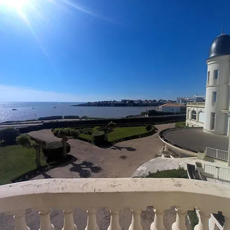 Apartment - Vue Magique Pour Cet Au 1er Etage - Du Golf *