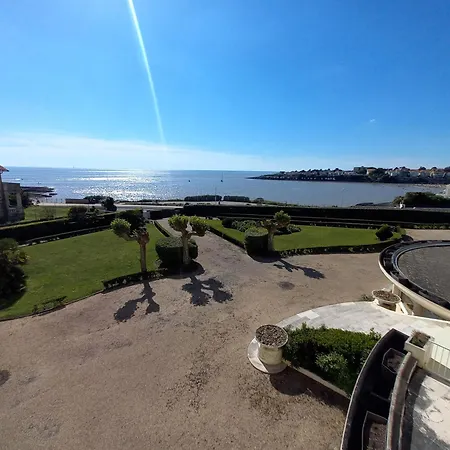 - Vue Magique Pour Cet Au 1er Etage - Du Golf 公寓 *
