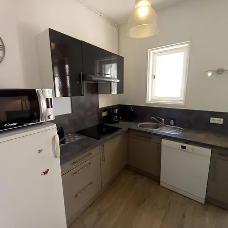 Lägenhet - Vue Magique Pour Cet Au 1er Etage - Du Golf