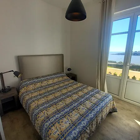 - Vue Magique Pour Cet Au 1er Etage - Du Golf * Royan