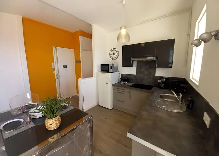 - Vue Magique Pour Cet Au 1er Etage - Du Golf Apartment